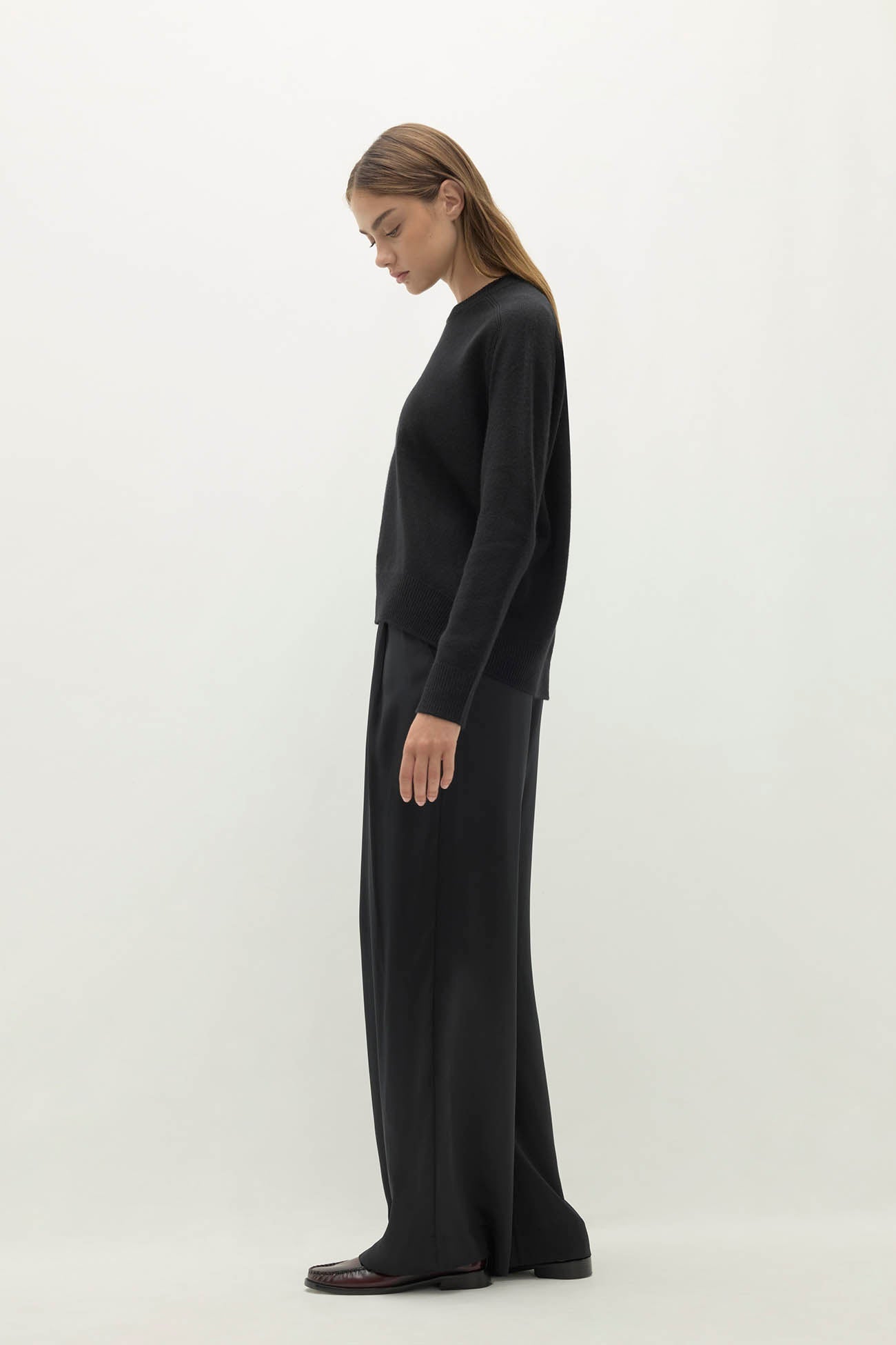 TAMMY CASHMERE CREWNECK SWEATER