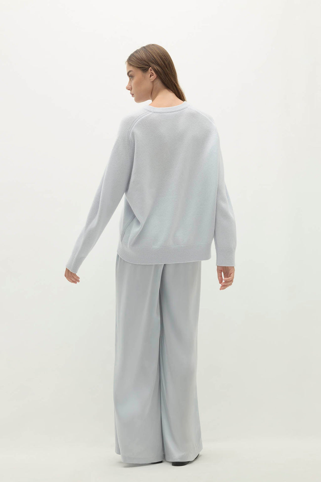 TAMMY CASHMERE CREWNECK SWEATER