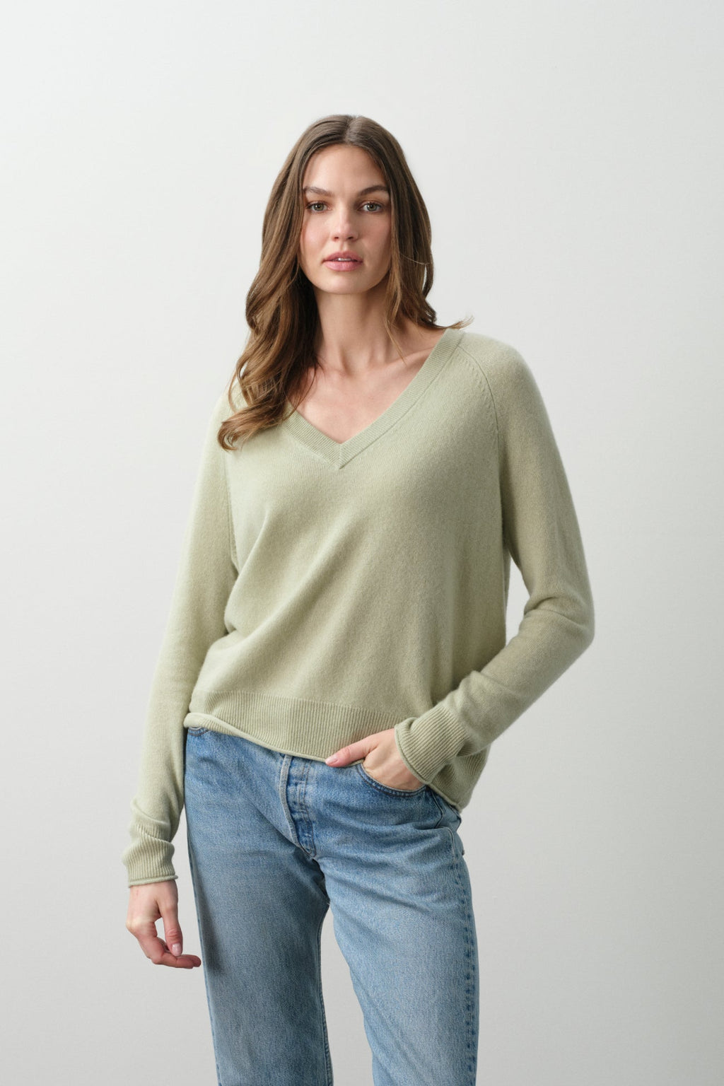 HARLYN CASHMERE V-NECK SWEATER